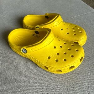 Yellow crocs WILL BE DONATING IN 24 Hrs